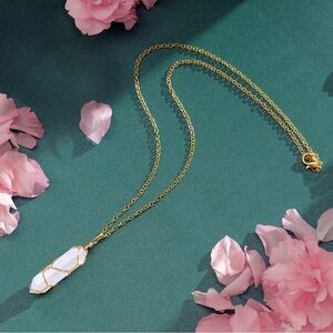 Wire Wrapped Natural Point Pendant Necklace Healing Crystal - Clear Quartz